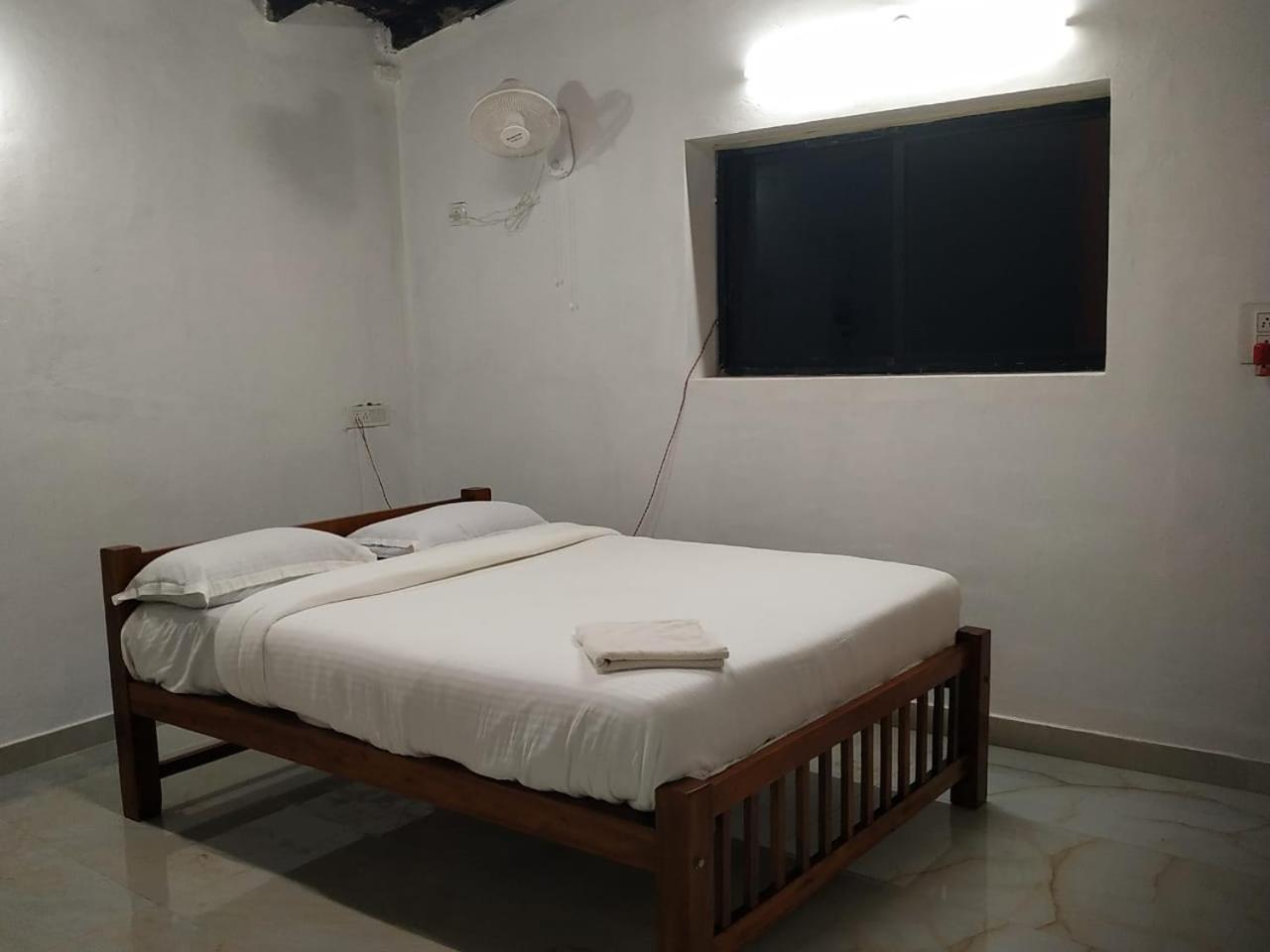 The Ocean View Hotel Ullal Exterior photo