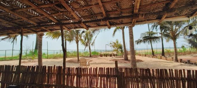 The Ocean View Hotel Ullal Exterior photo